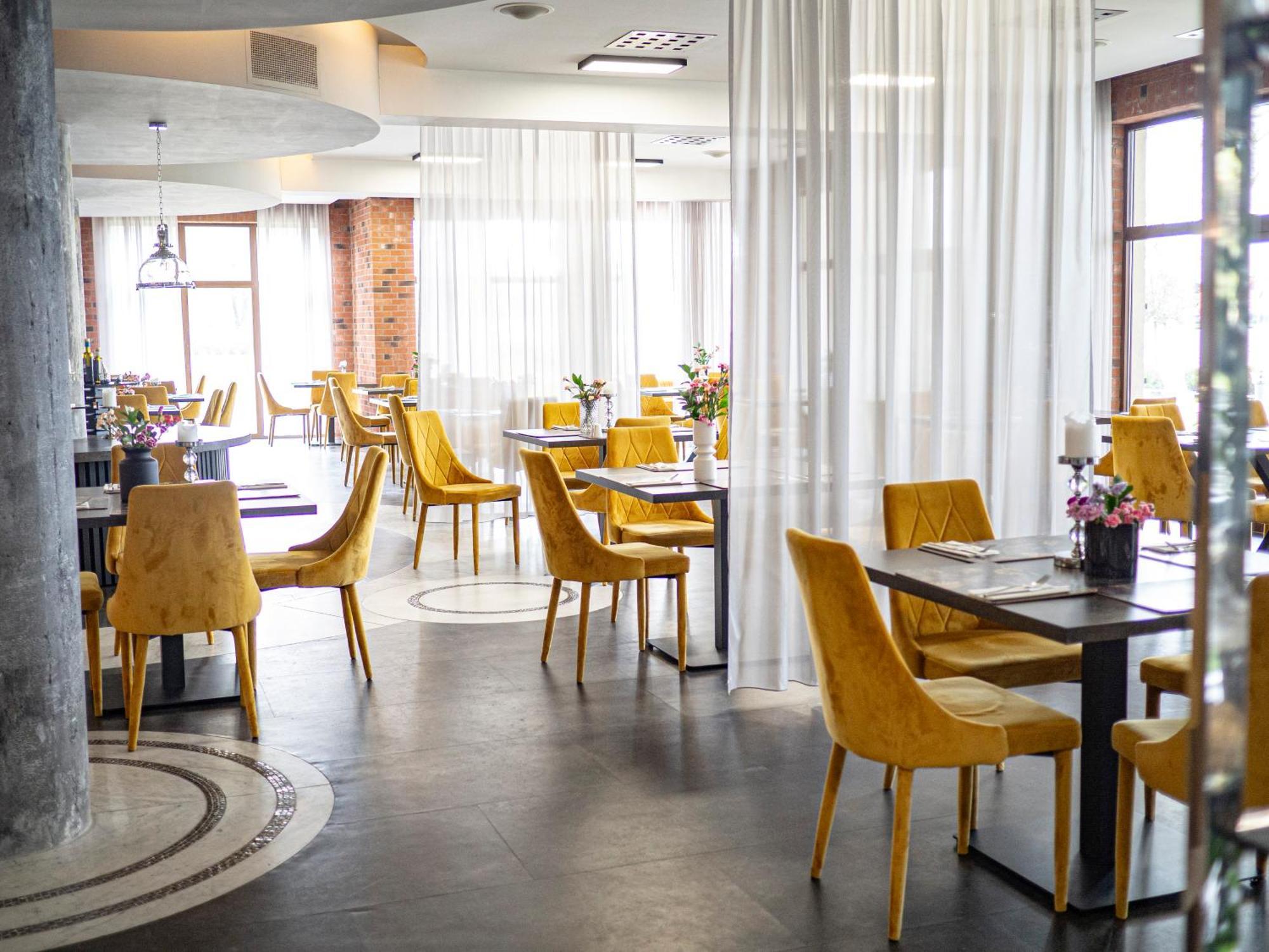 Willa Port Ostróda Dış mekan fotoğraf Restaurant
